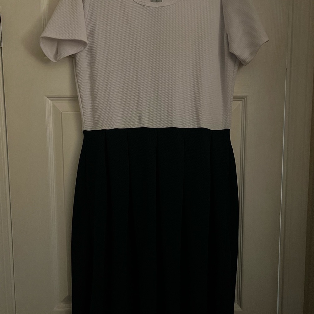 LuLaRoe Black and White Midi Dress